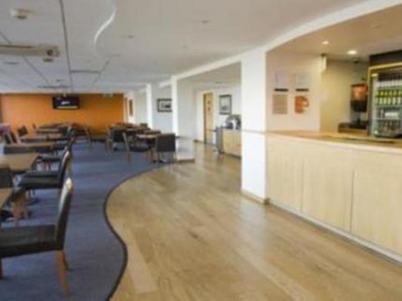 Travelodge London City Airport מראה חיצוני תמונה