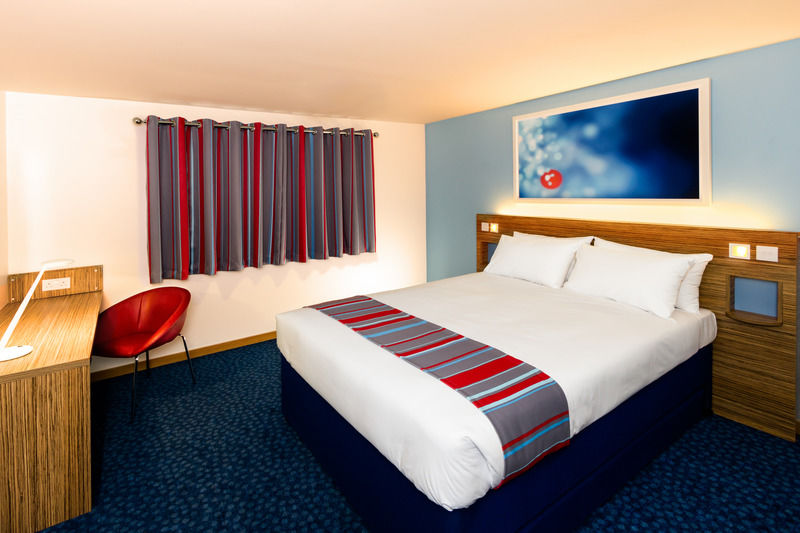 Travelodge London City Airport מראה חיצוני תמונה