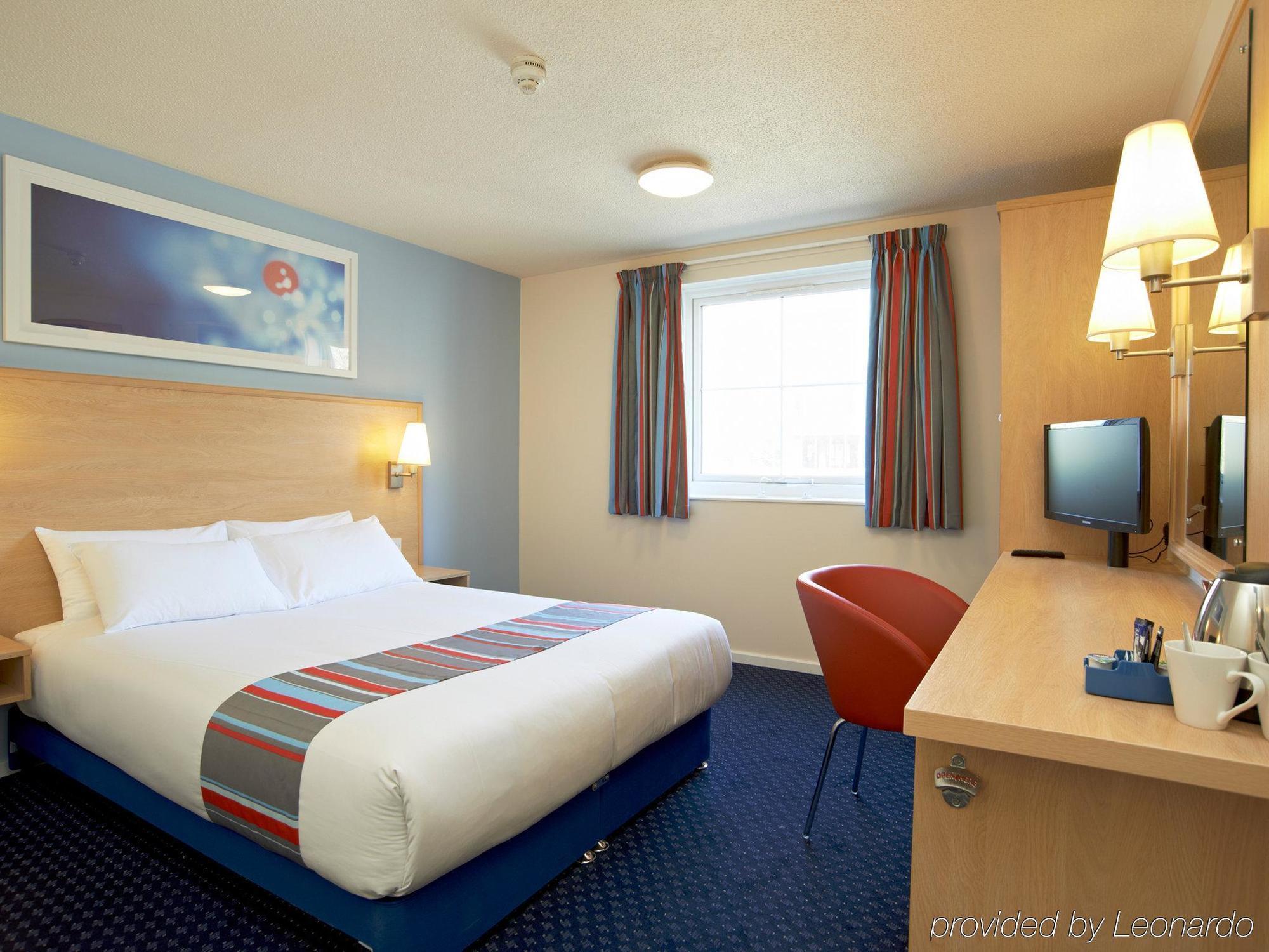 Travelodge London City Airport מראה חיצוני תמונה