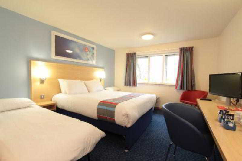 Travelodge London City Airport מראה חיצוני תמונה