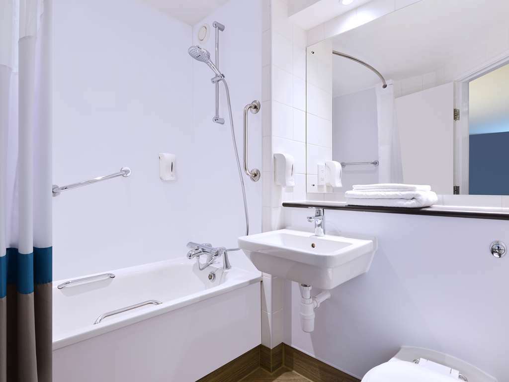 Travelodge London City Airport חדר תמונה